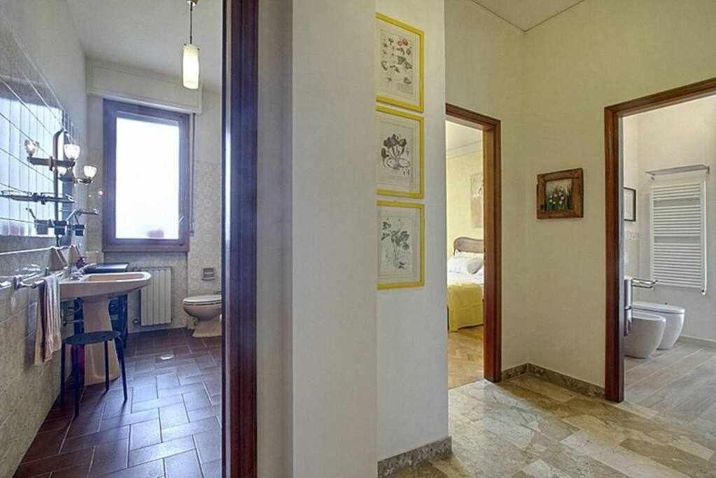 Frati Bigi With Two Bedrooms And Parking Firenze Eksteriør billede